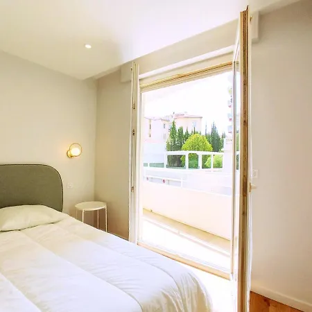 Viva Riviera Palais Design 2 Bedrooms 아파트
